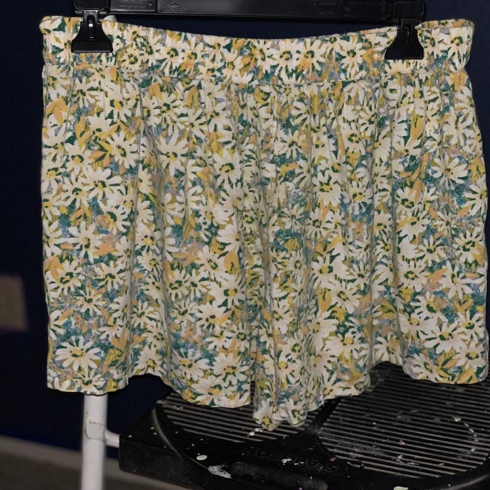 Flowy flowery summer shorts